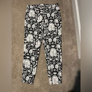 Cropped Cute Black & White Pants